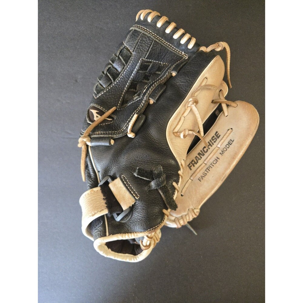 Mizuno Franchise GFN1251F4 12.5-Inch Fastpitch Softball Glove RHT Used